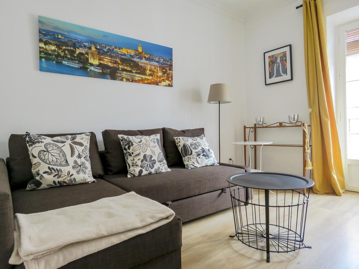 Living-Sevilla Feria Екстер'єр фото
